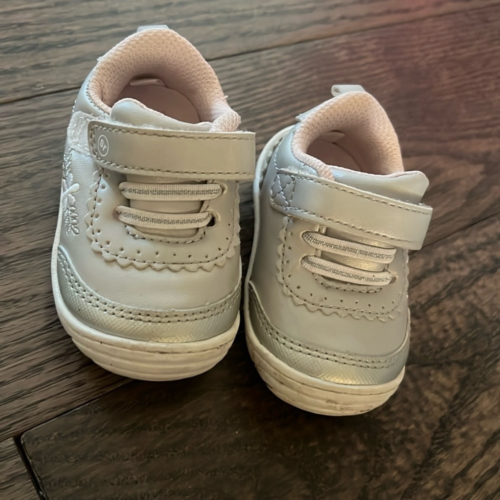 Stride Rite size 3M shoes